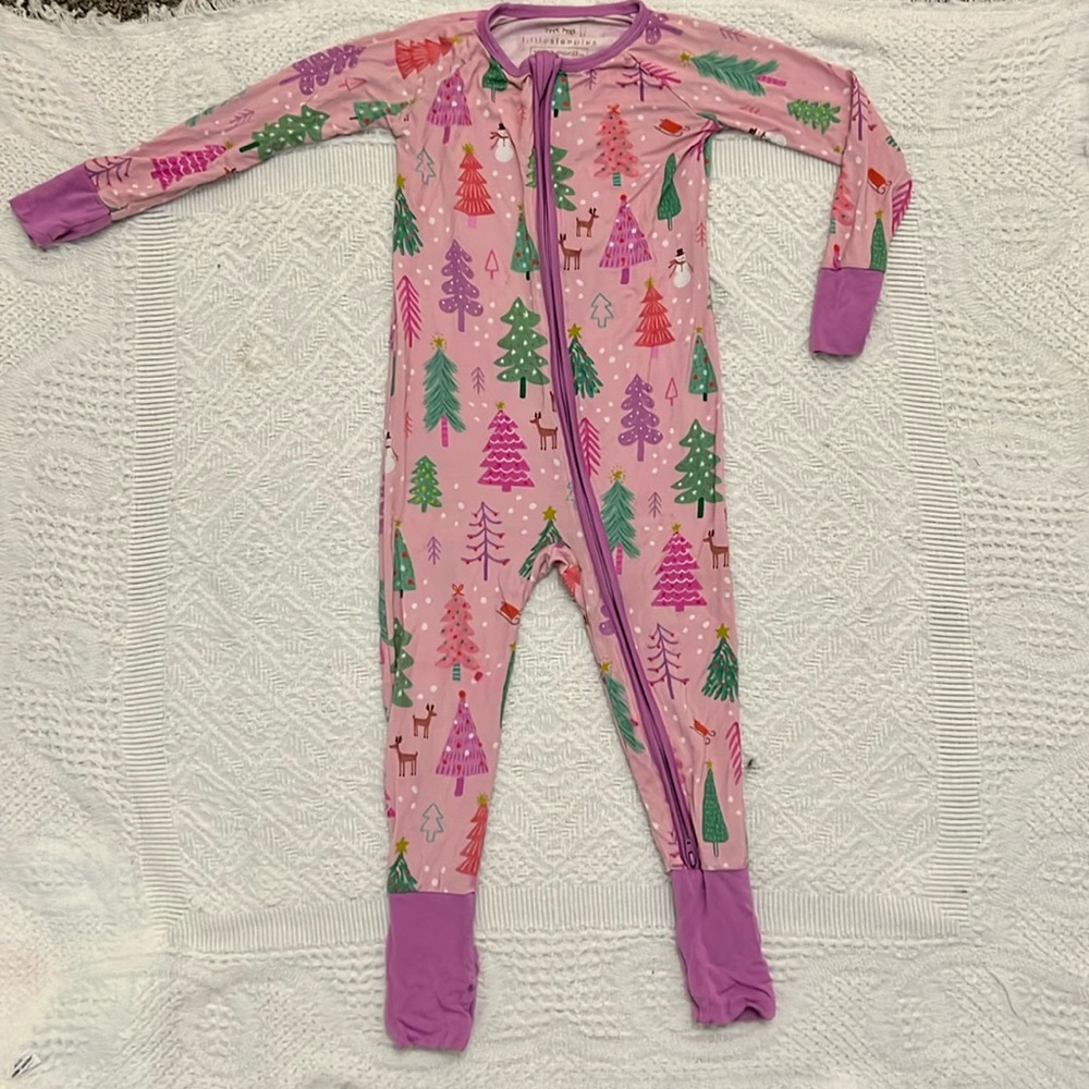 Little Sleepies. 18-24 months. Pink and purple Christmas tree print.